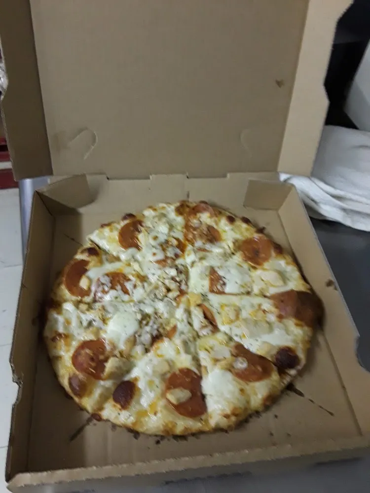 Pepperoni Pizza with Chicken Fajitas